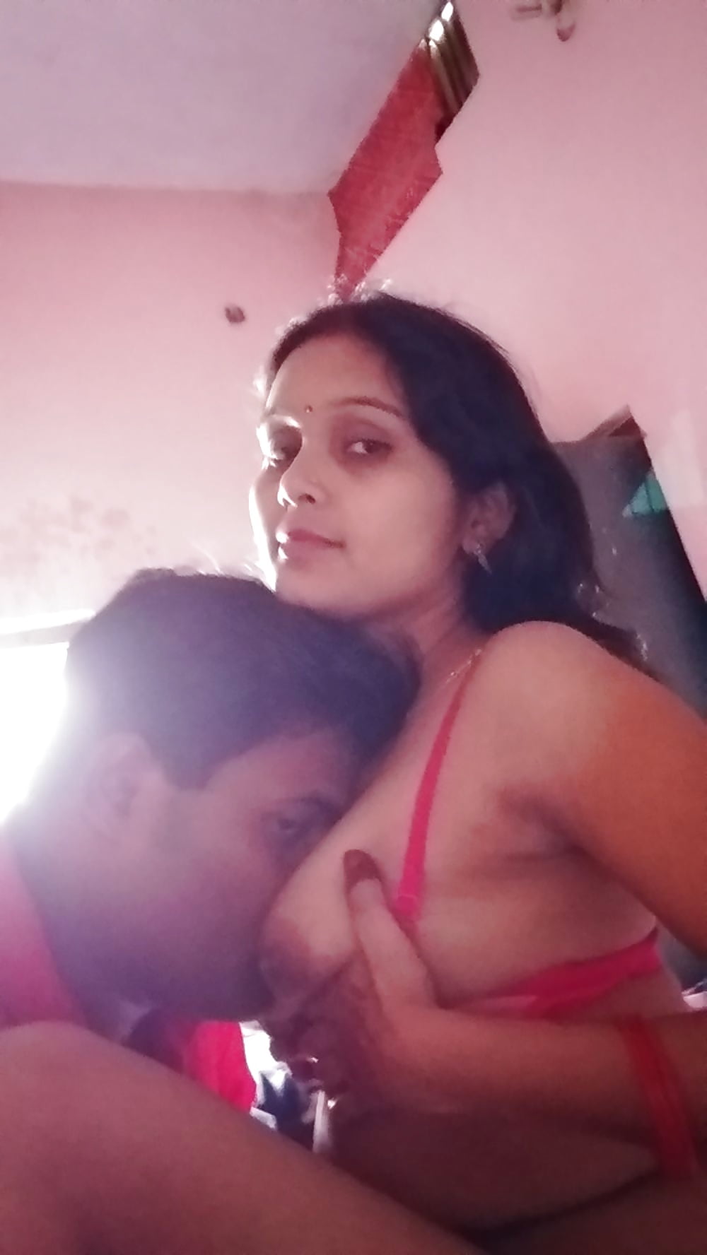 Indian wife nude sex photos with her secret lover photo