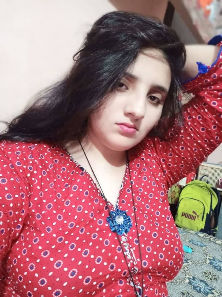 sexy Pakistani girl photos