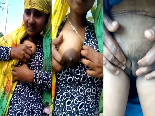 Tribal Dehati girl showing boobs