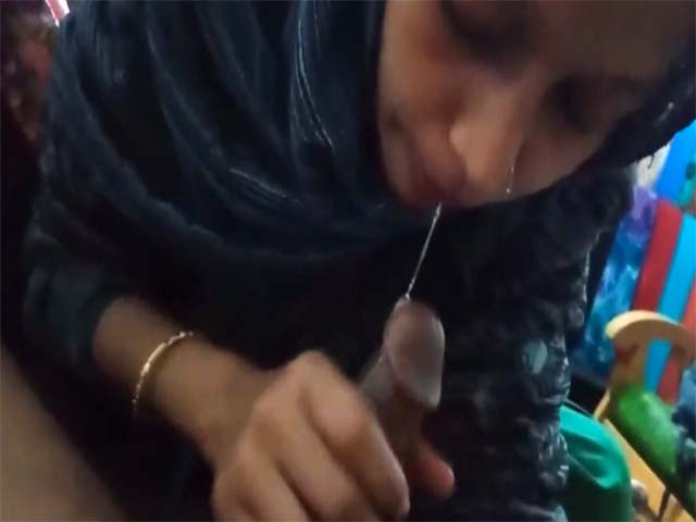 Bangladeshi Hijabi wife giving blowjob